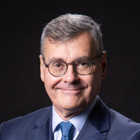 Dr. Hervé Gloaguen